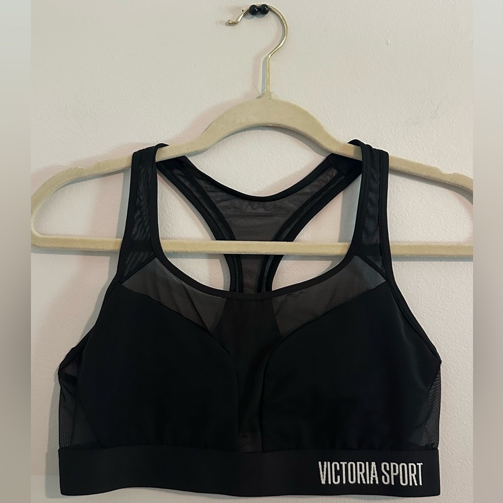 Victoria Sport Mesh Sports Bra